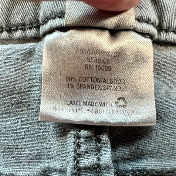 Slimming Canyon River Blues Cargo Jeans - Picture 6 of 7